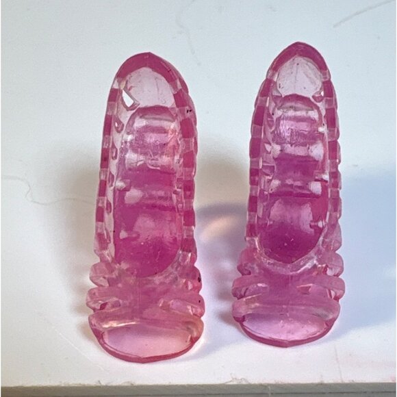 Monster High Pink Shoes Lagoona Blue Schools Out Jelly Sandals - Picture 2 of 4